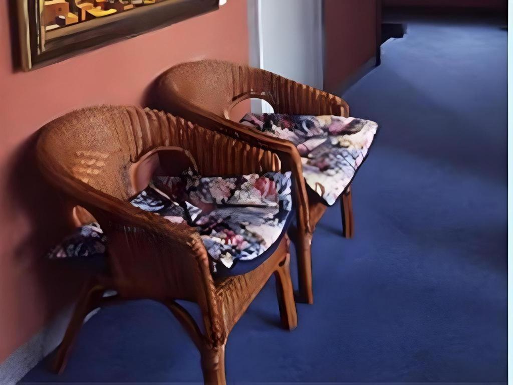 Arabian Art Hotel & Gallery 御宿町 エクステリア 写真